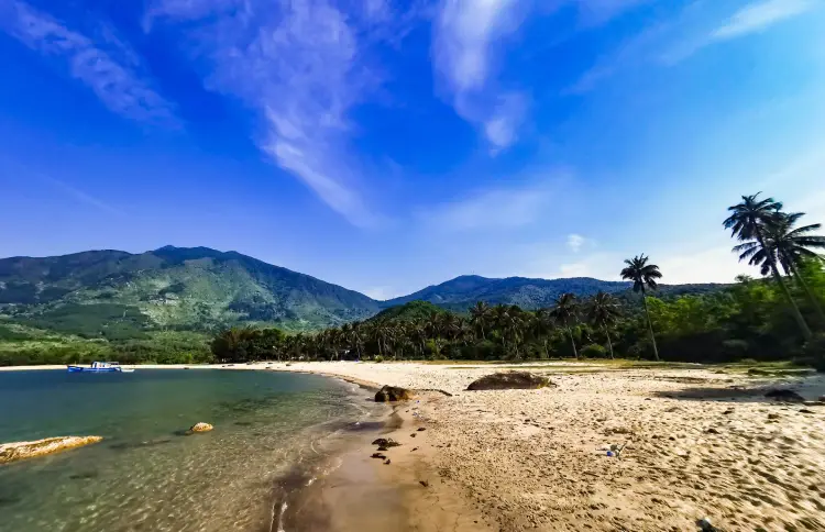 beach in Da Nang